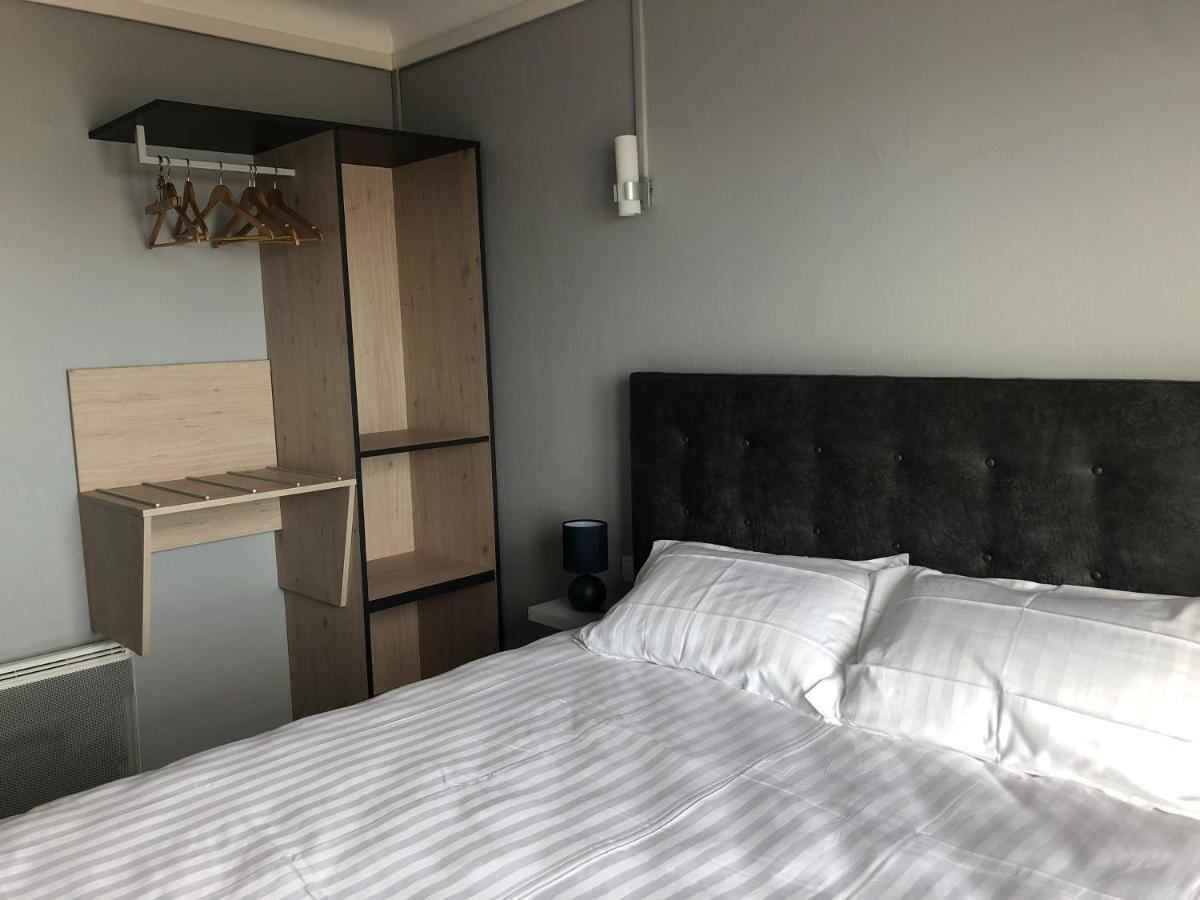 Hotel L'Embarcadere ลาบาร์-เดอ-มงต์ ภายนอก รูปภาพ