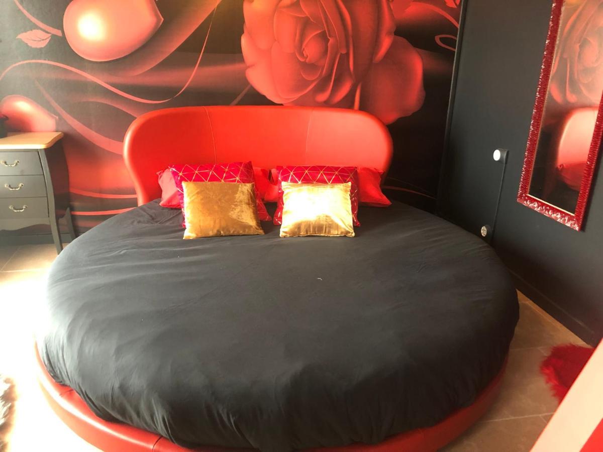 Hotel L'Embarcadere ลาบาร์-เดอ-มงต์ ภายนอก รูปภาพ