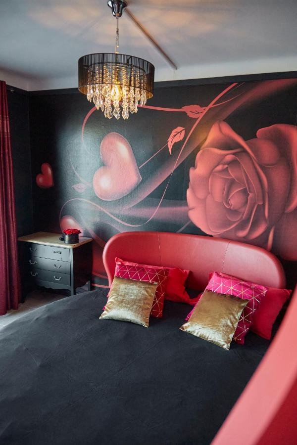 Hotel L'Embarcadere ลาบาร์-เดอ-มงต์ ภายนอก รูปภาพ