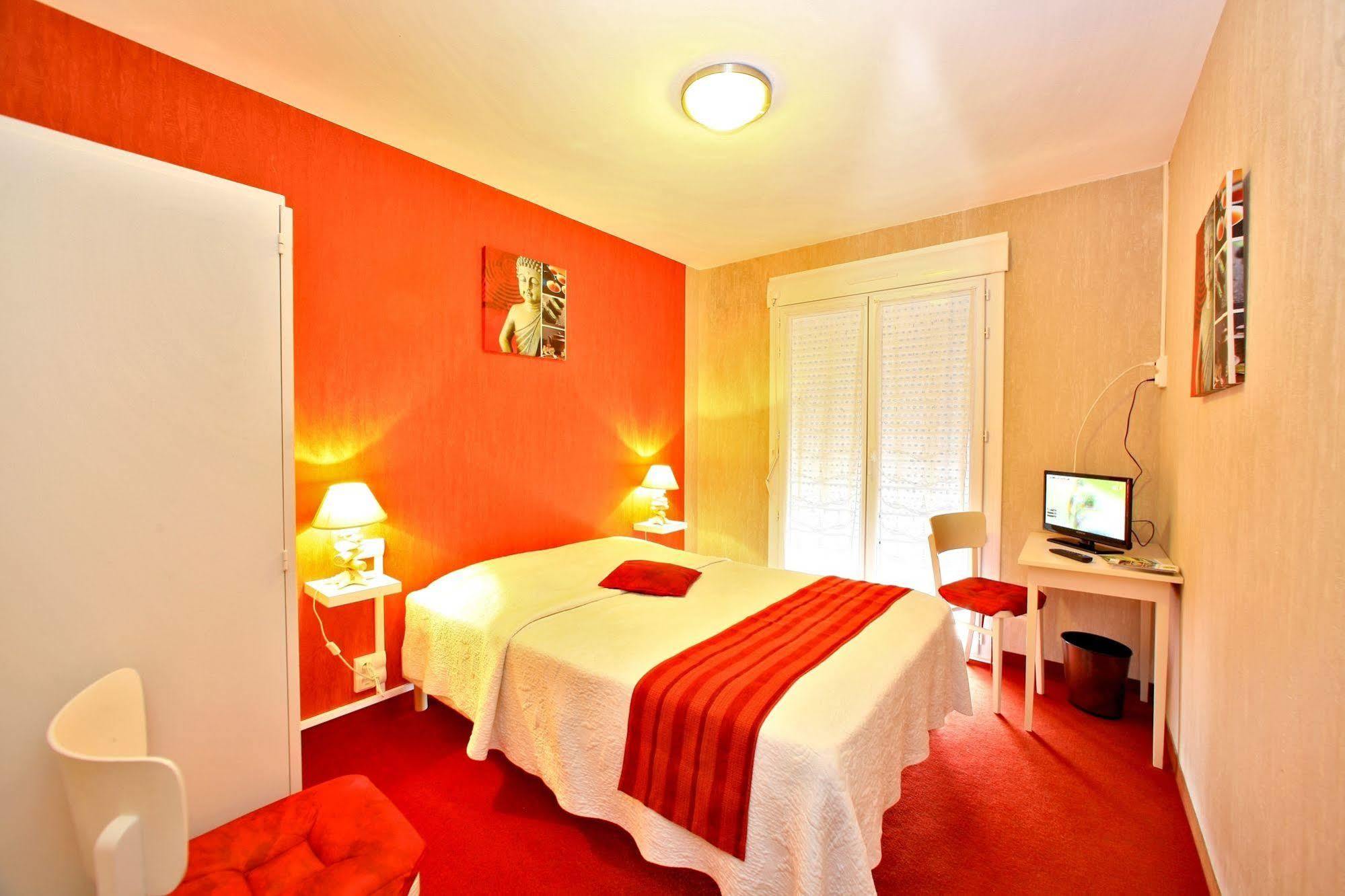 Hotel L'Embarcadere ลาบาร์-เดอ-มงต์ ภายนอก รูปภาพ