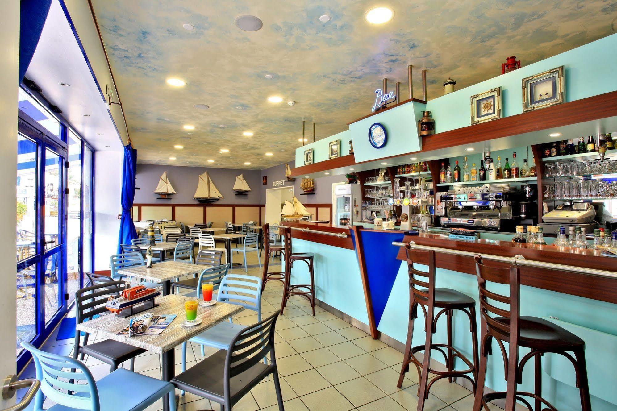 Hotel L'Embarcadere ลาบาร์-เดอ-มงต์ ภายนอก รูปภาพ